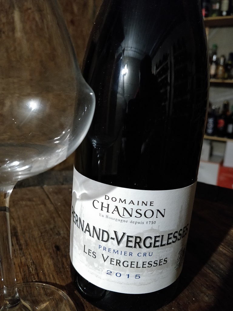 Domaine_Chanson_Pernand-Vergelesses_1er_Cru_Les_Vergelesses_2015_@HologneCyril_2018