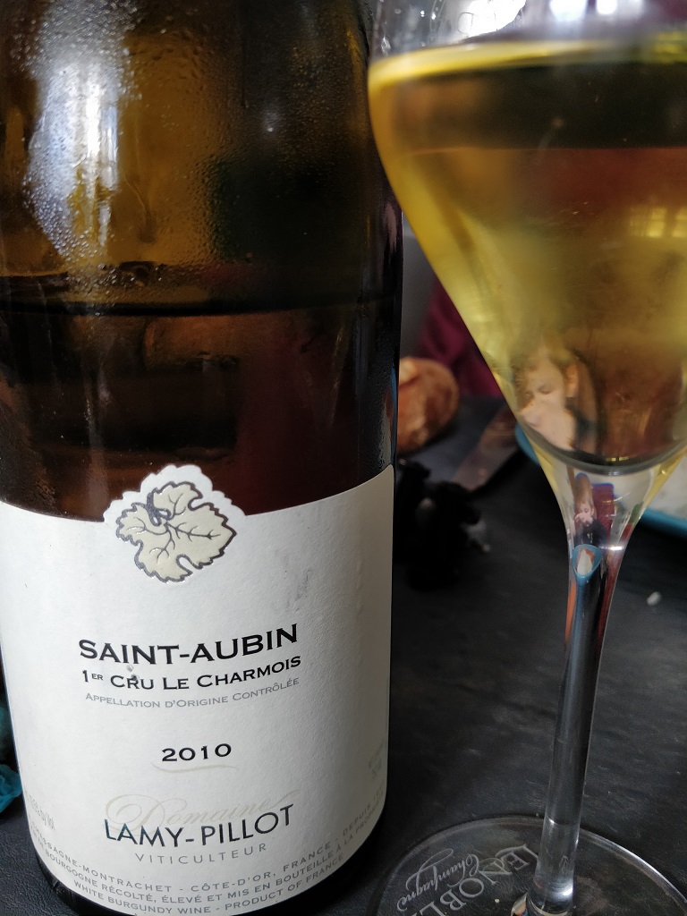 Domaine Lamy Pillot Saint-Aubin 1er Cru Le Charmois 2010